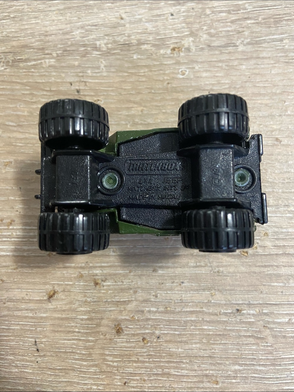 Vintage 1981 Matchbox 4x4 Jeep mb20 Military Camoflauge Olive Tan Roof NM Macau - Picture 4 of 5